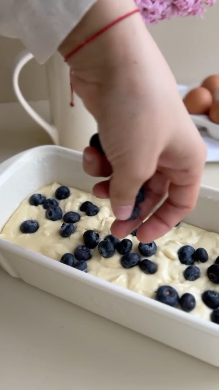 Идеально сочный кекс с черникой и апельсиновым сиропом